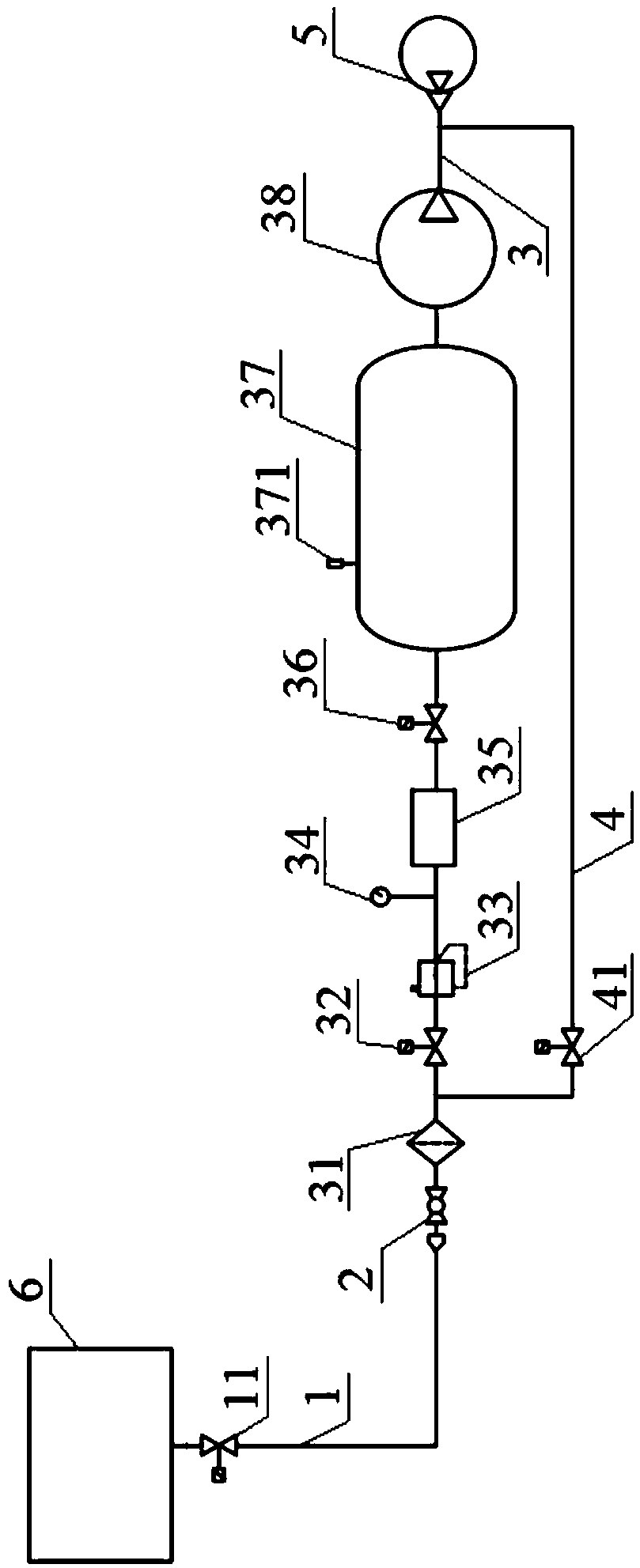 Method and device for detecting content of carbon tetrafluoride in electrical equipment