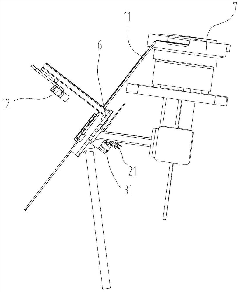 Device and method for detecting orientation of link unit of sleeve chain