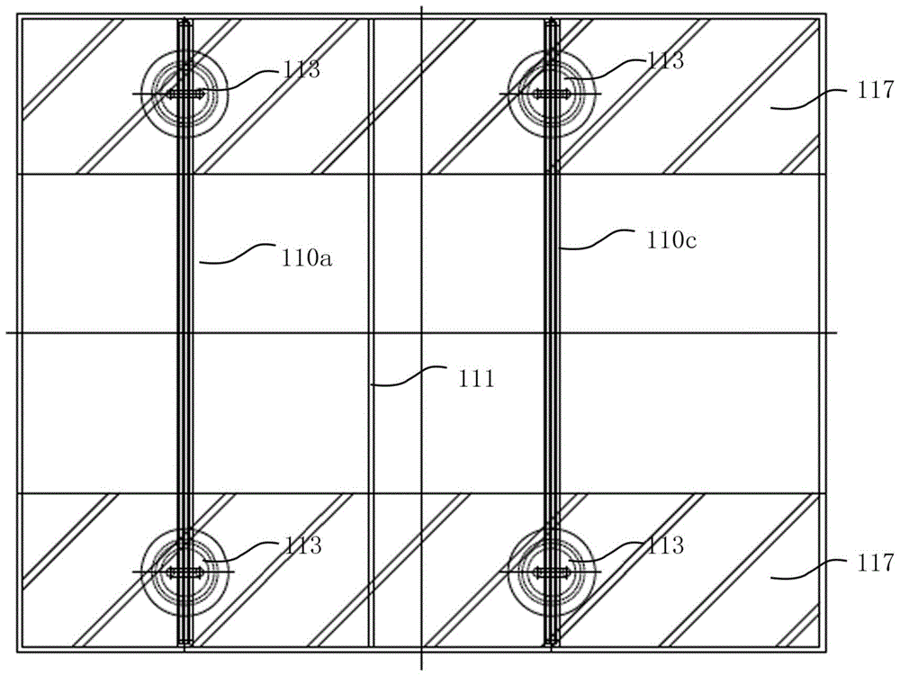 Device for treating chromium-containing wastewater and method for treating chromium-containing wastewater