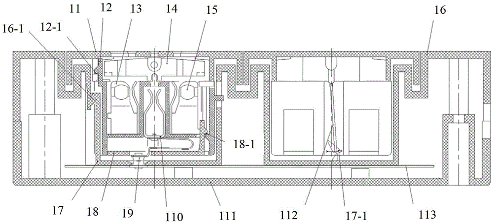 Safety socket with floating socket