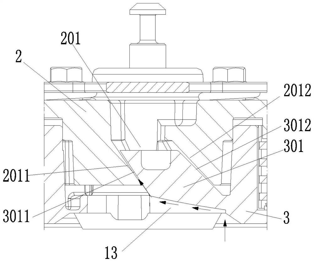 Clamping stagnation prevention clutch