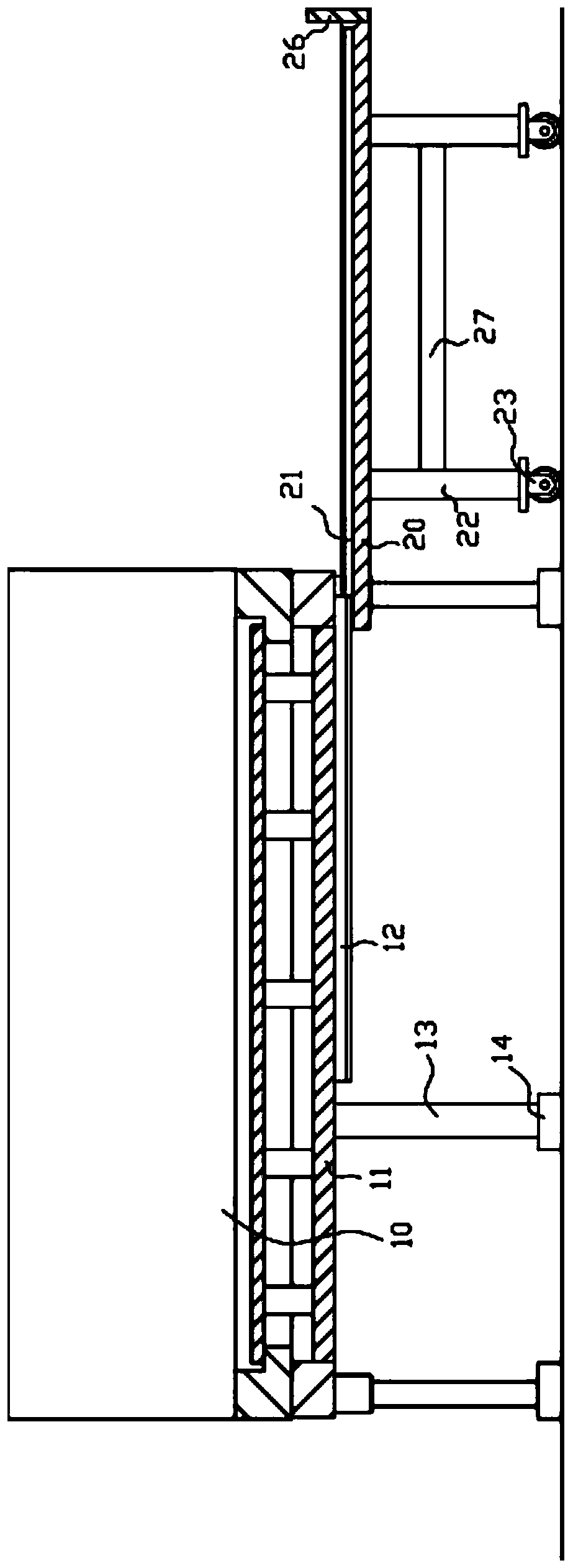 Bed body with stretchable space