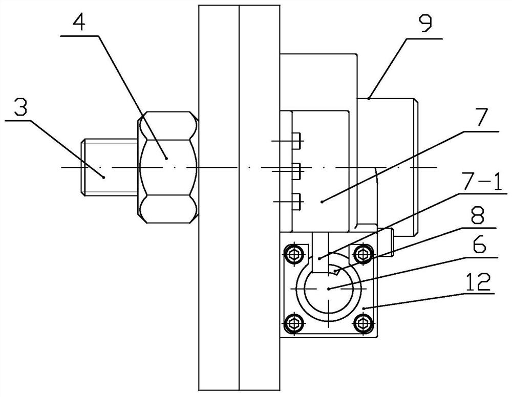 A connection unlocking mechanism based on worm drive