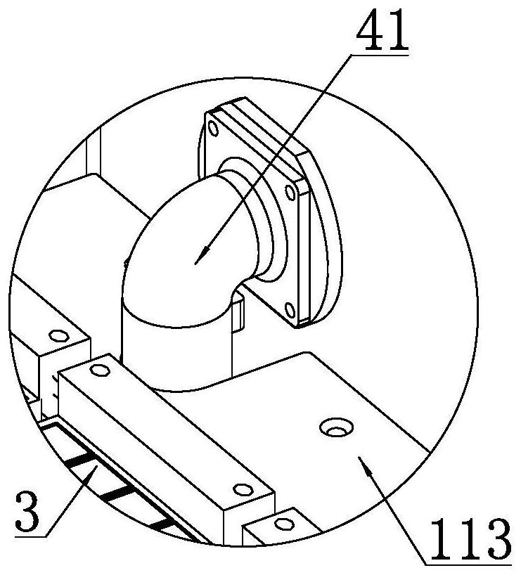 A liquid cooling device for a server with an adjustable return tank for central jetting