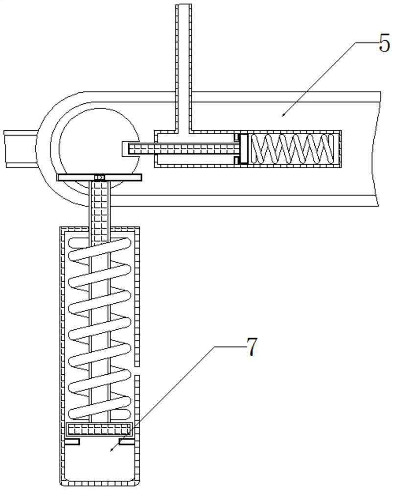 A device for rapidly replacing raw materials by distillation at high temperature
