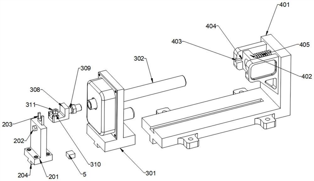 Automatic pull rod screwing machine