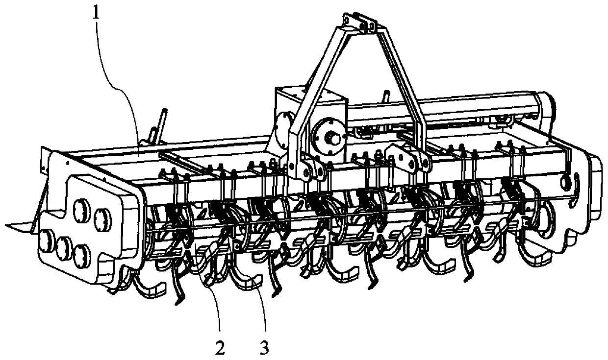 Double-roller staggered anti-sticking rotary tiller for vibration scraping of rice stubble fields