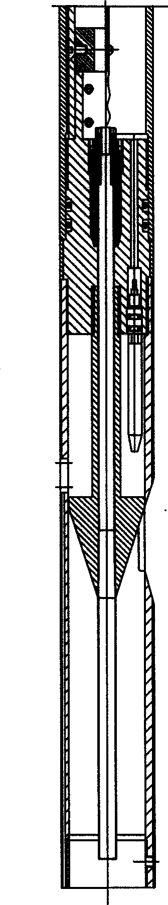 Continuous measuring moisture content meter by underground low-frequency dielectric method