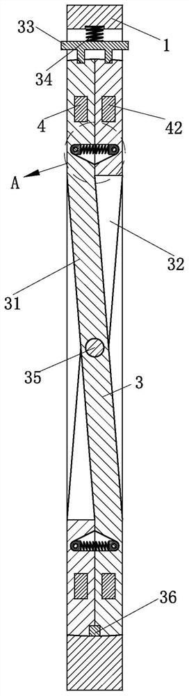 Adjustable guardrail for municipal construction