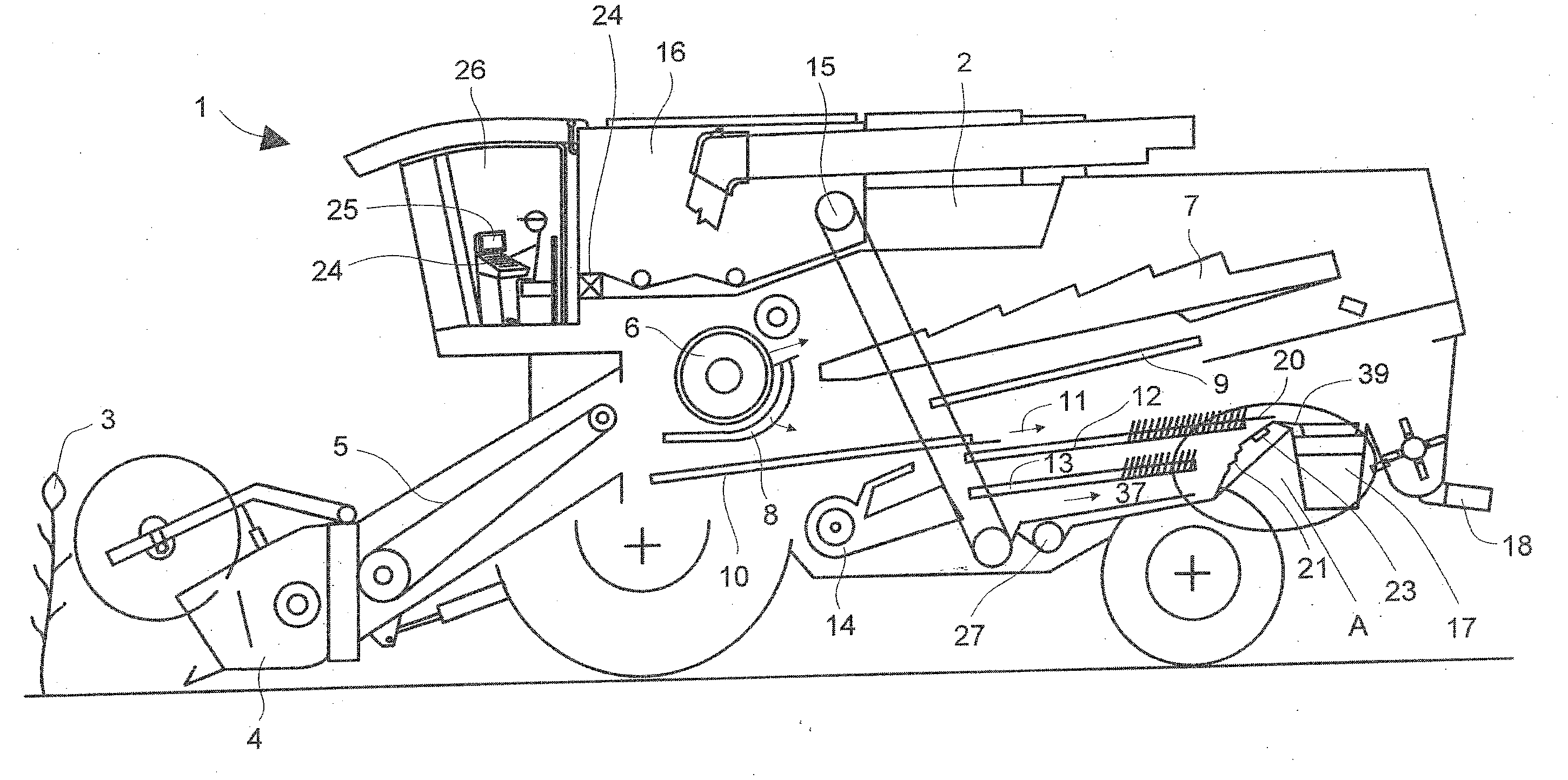 Self-propelled agricultural harvesting machine with loss-measuring device