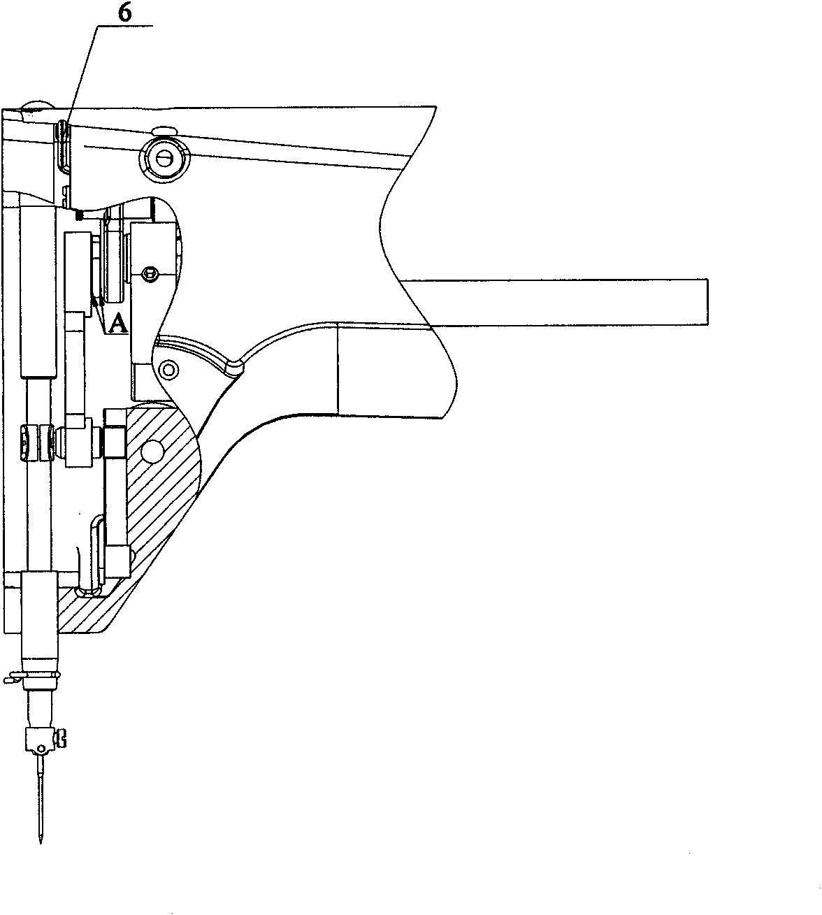 Anti-coiling mechanism of sewing machine