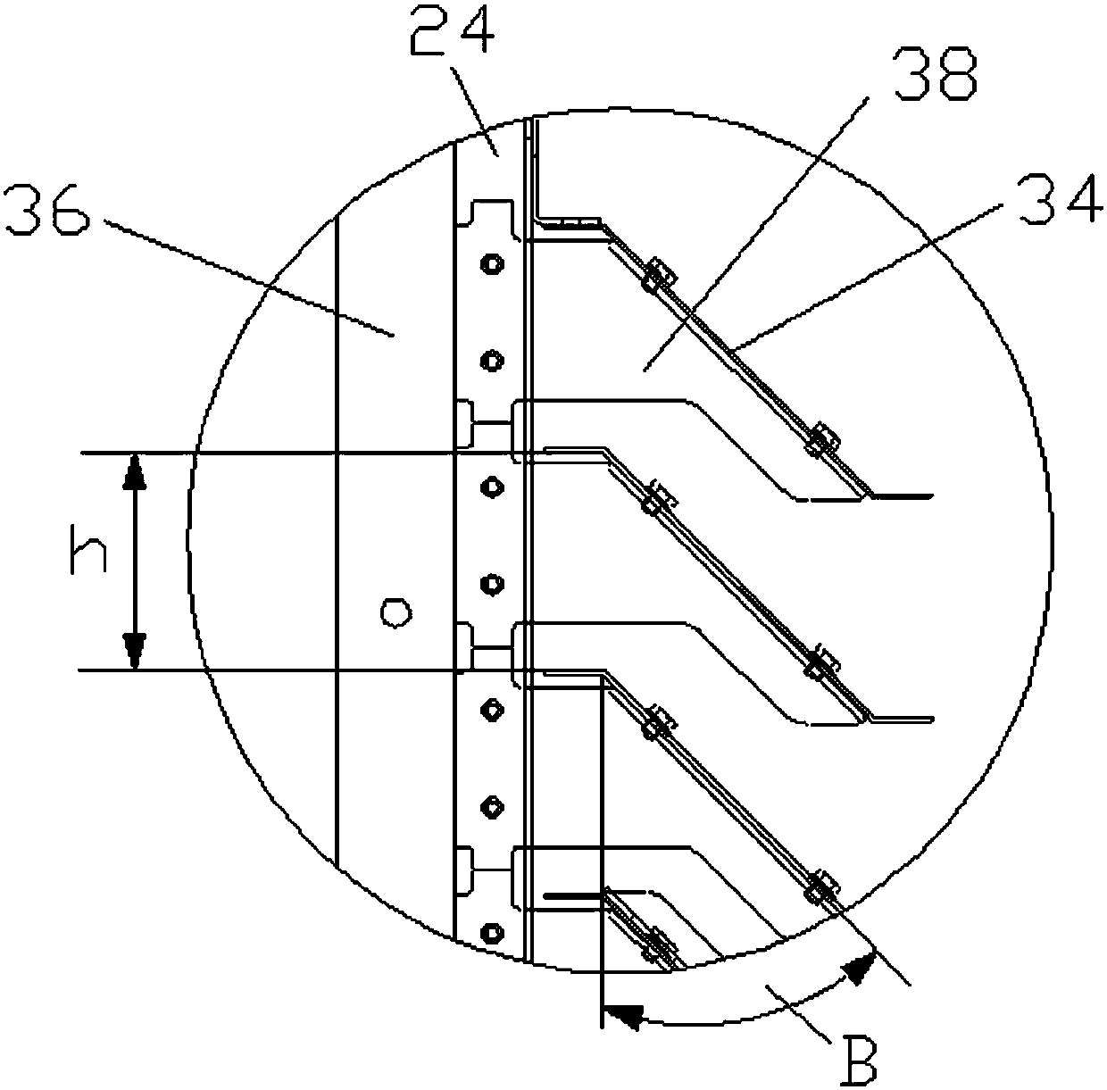 A non-power-limited flow-limiting intelligent interception well with a clapboard slag-retaining device