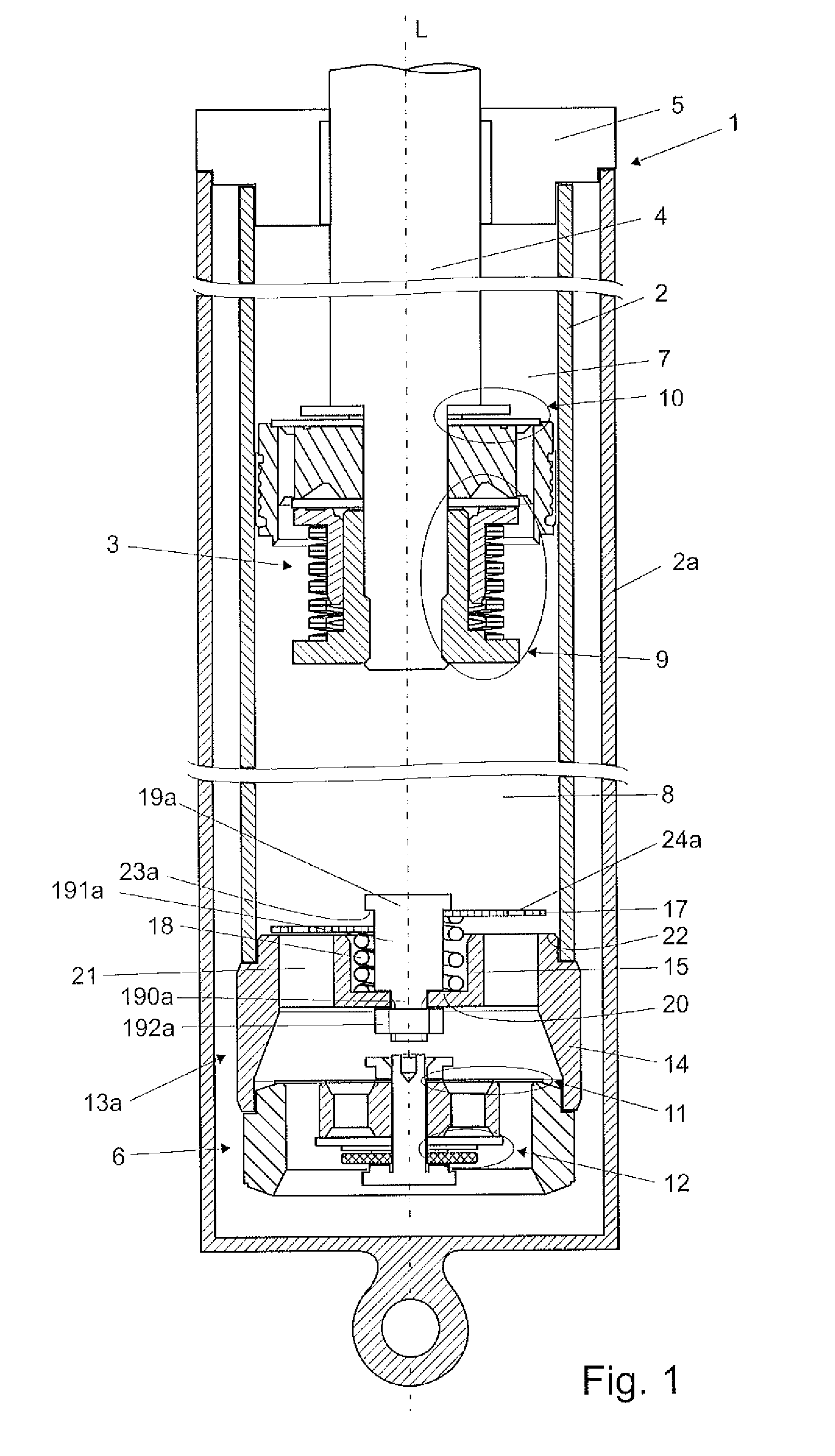 Hydraulic damper with compensation chamber