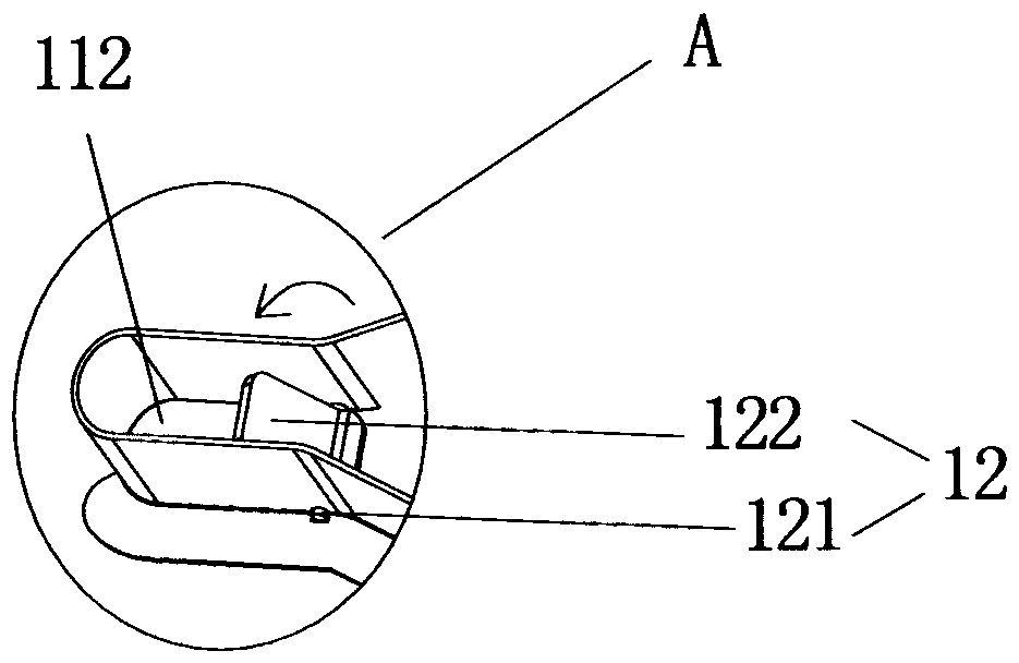 A method for automatic seamless connection of main and spare material boxes