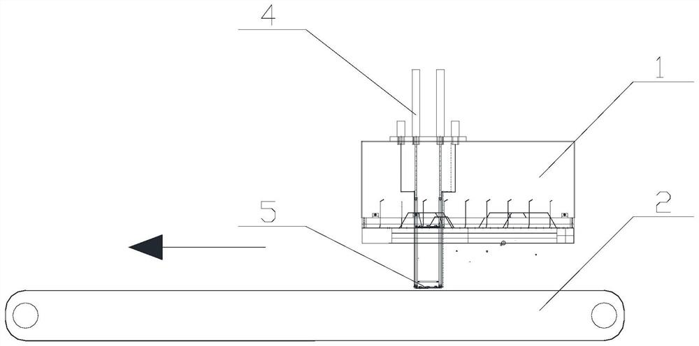 A molding process of felt built-in support