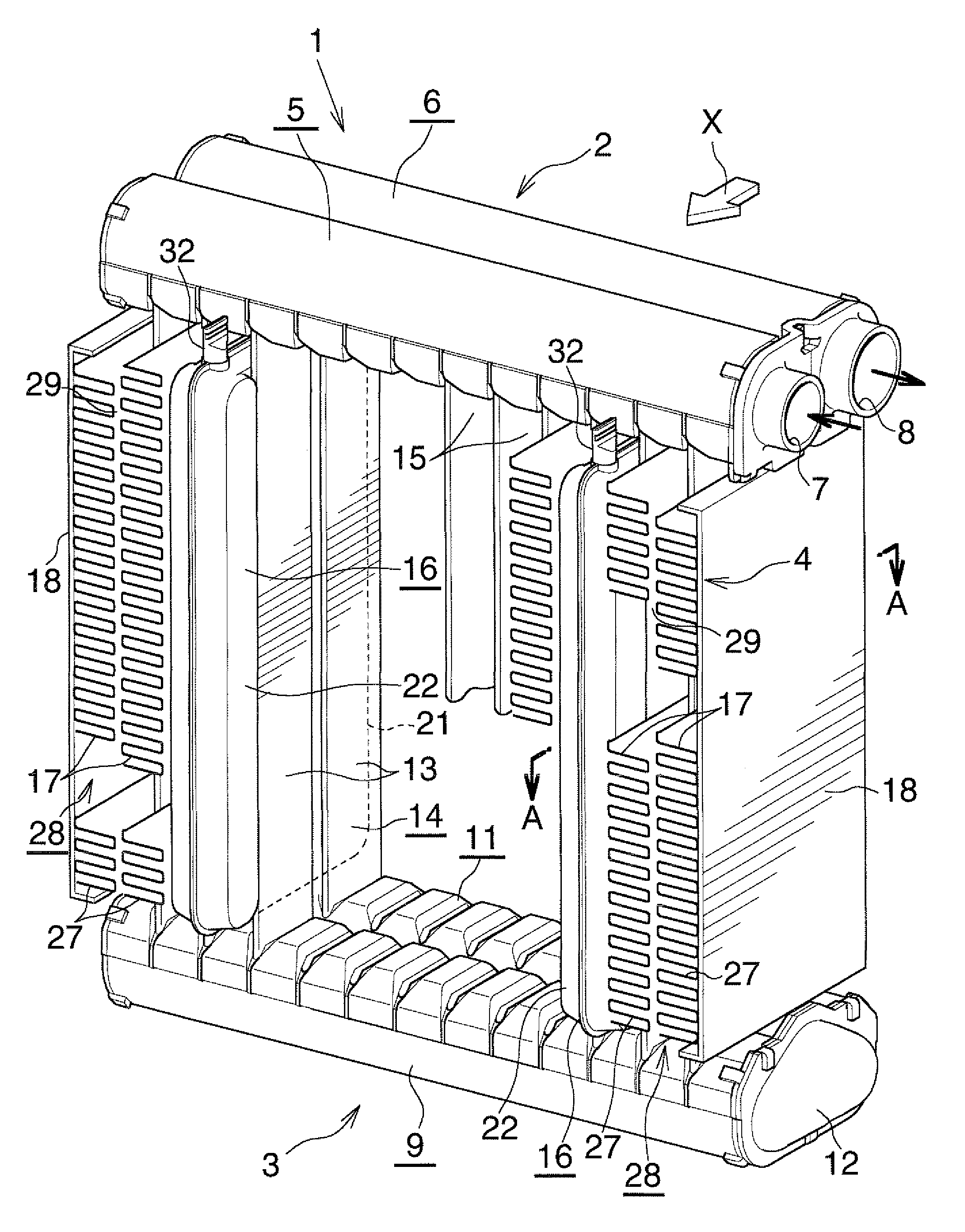 Heat exchanger with thermal storage function and method of manufacturing the same