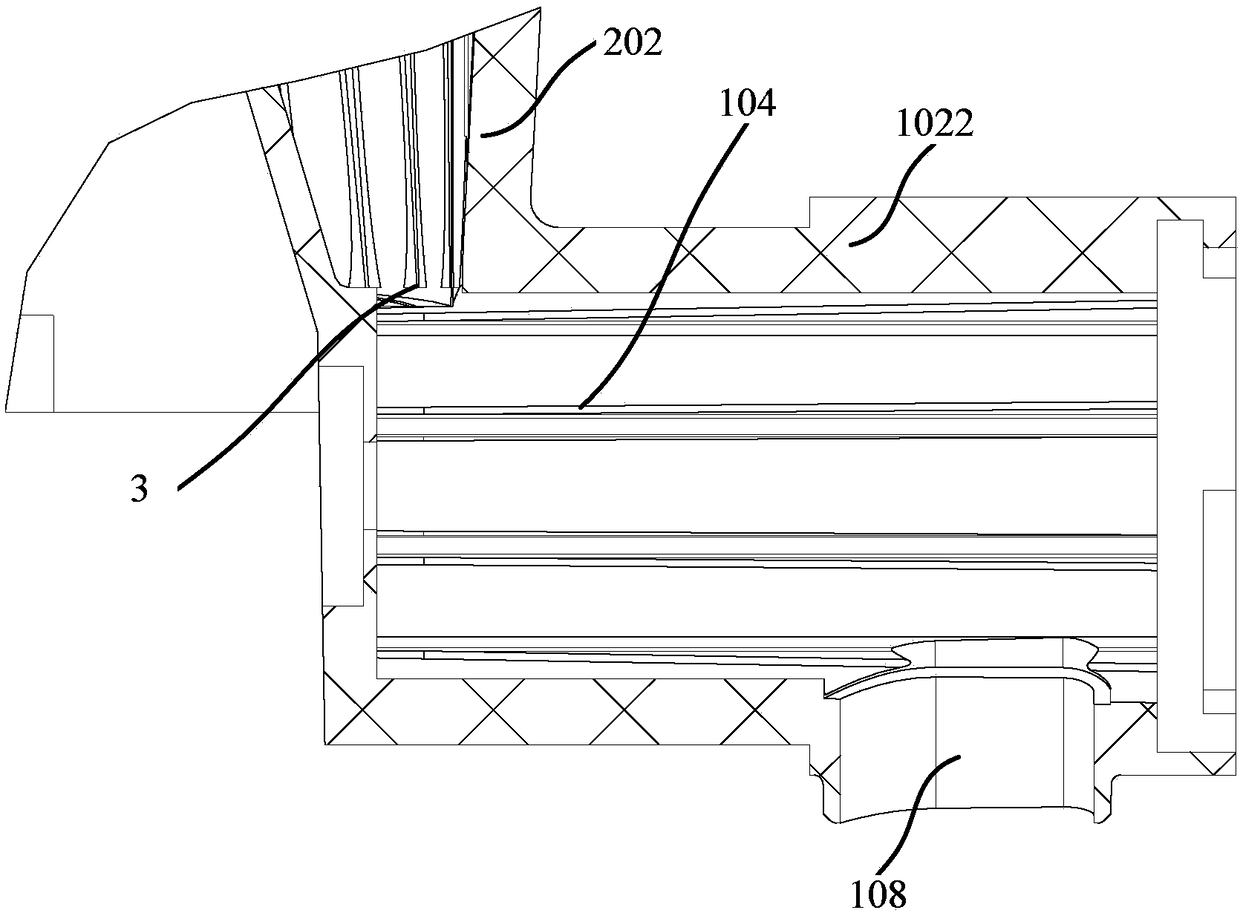 Extrusion barrel and food processor