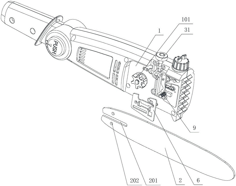 Chain tensioning mechanism of chain saw and assembly method of chain saw with such mechanism