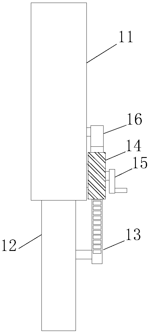 Processing table of filtering device for water treatment device