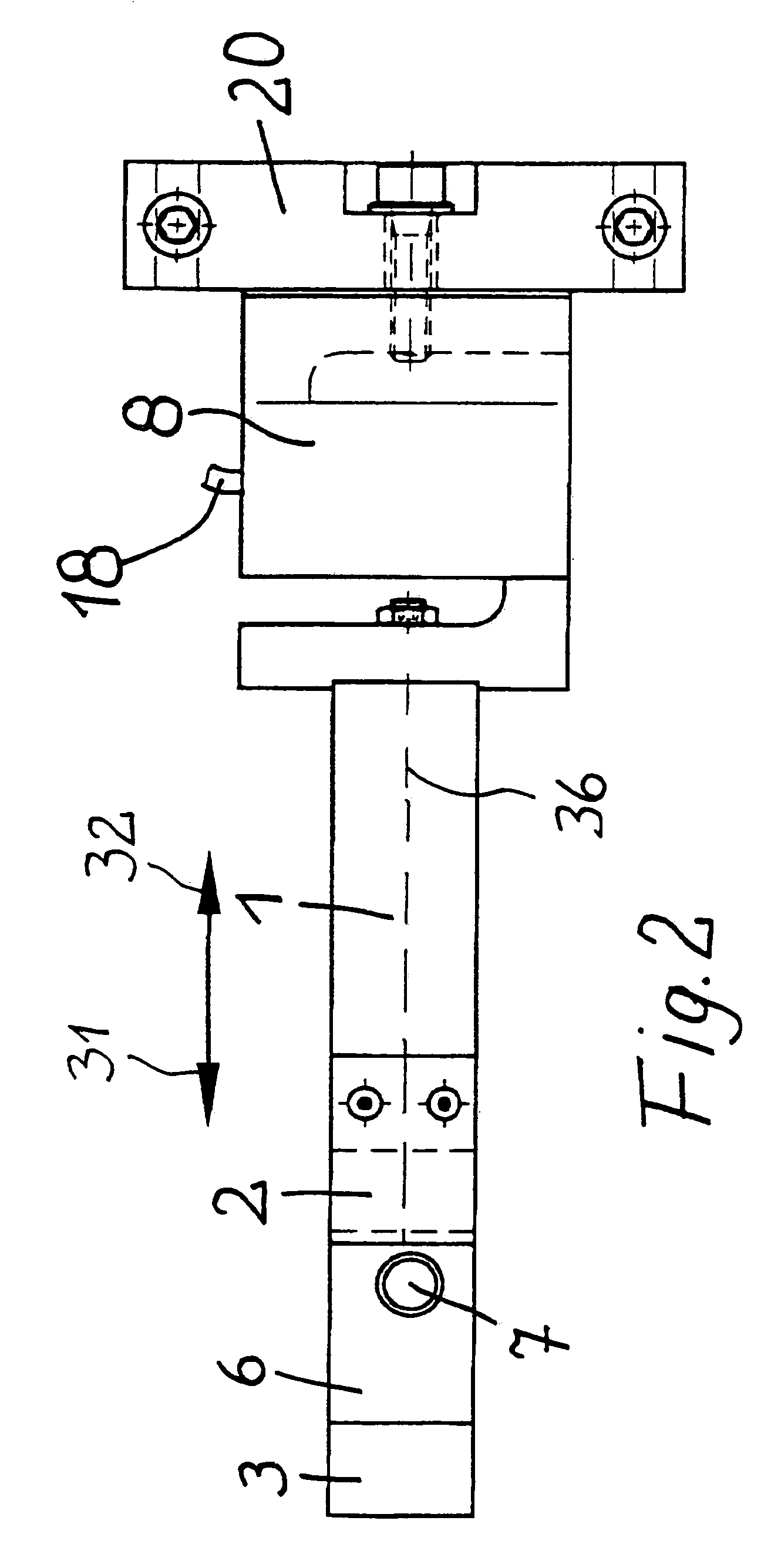 Method and device for the alignment and location of a sample such as tablets, pills or tablettes