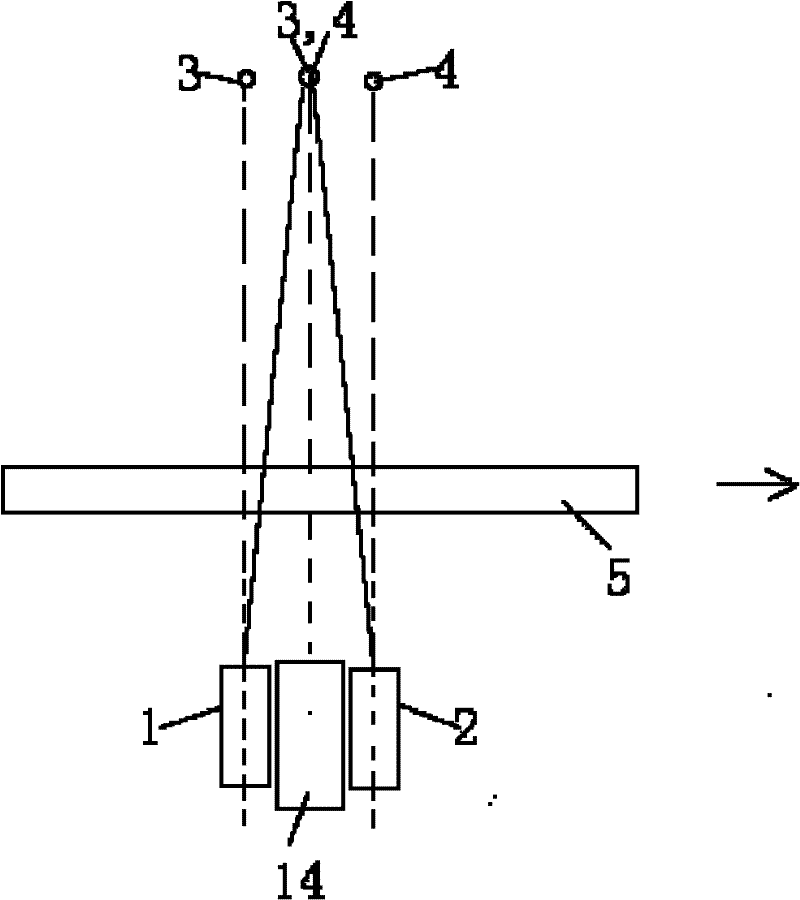 Thickness and convexity detection device for plates and strips