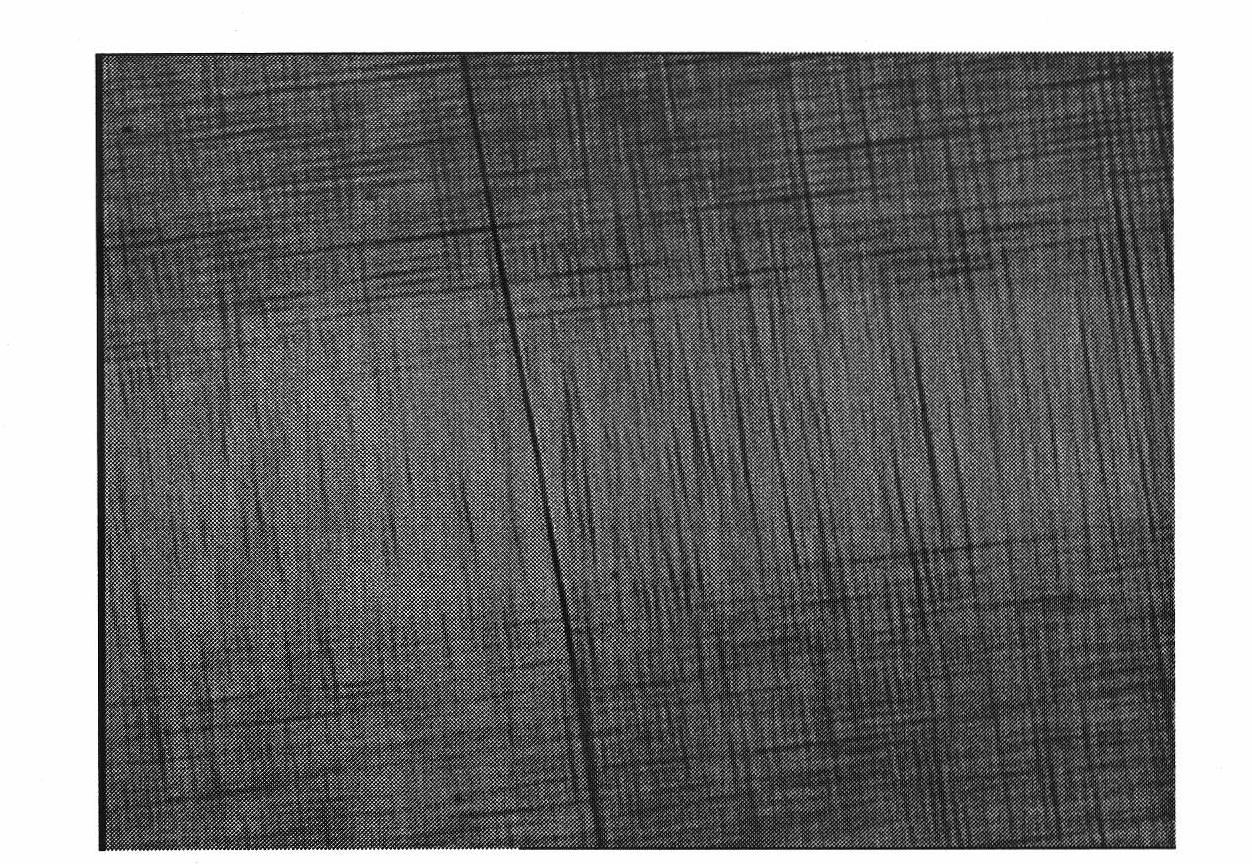 Electronic-grade glass cloth and method for testing holes of monofilaments of yarns