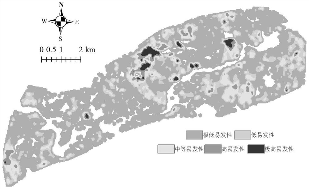 Landslide susceptibility evaluation method based on sample automatic selection and earth surface deformation rate