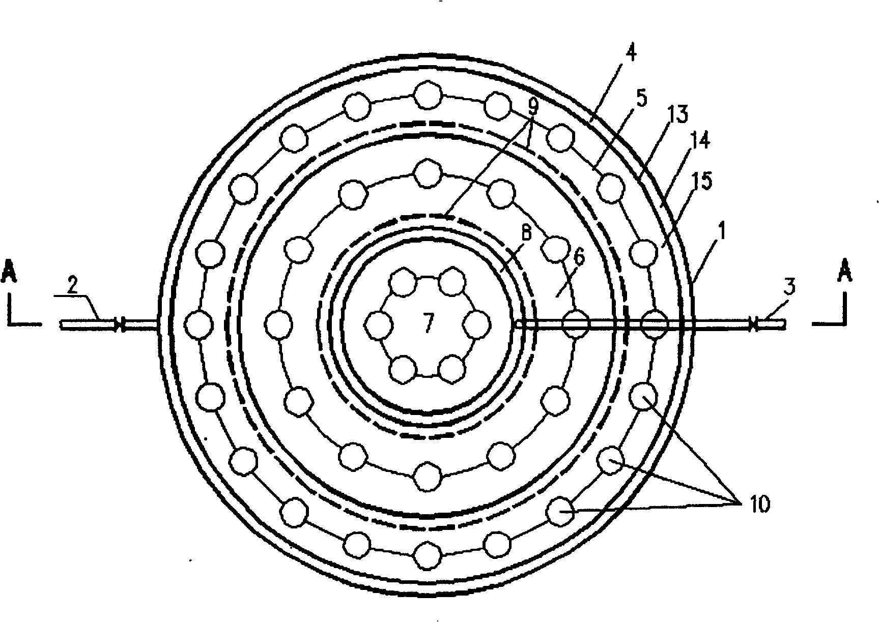 Peripherally-distributed water deflection composite reactor for hydrolysis and acidification