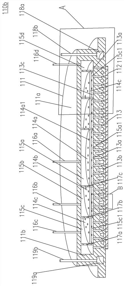 Silicon carbide epitaxial growth device