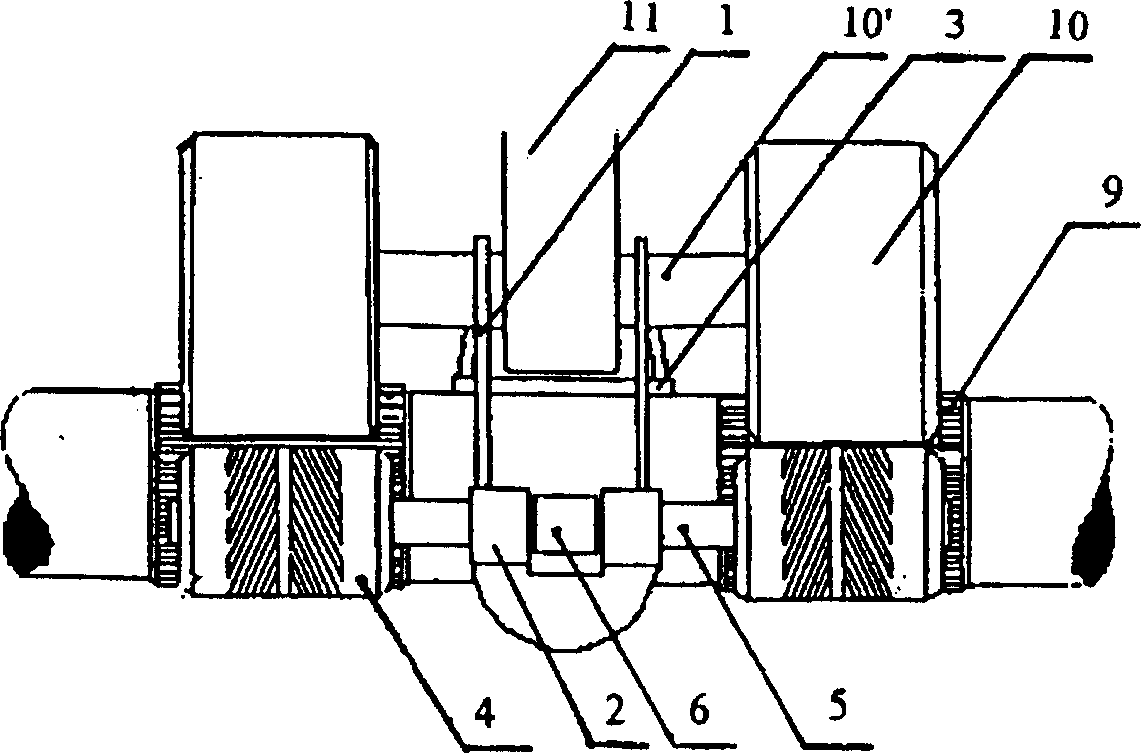 Fibre strand integrated composite device for ring spindle spinning