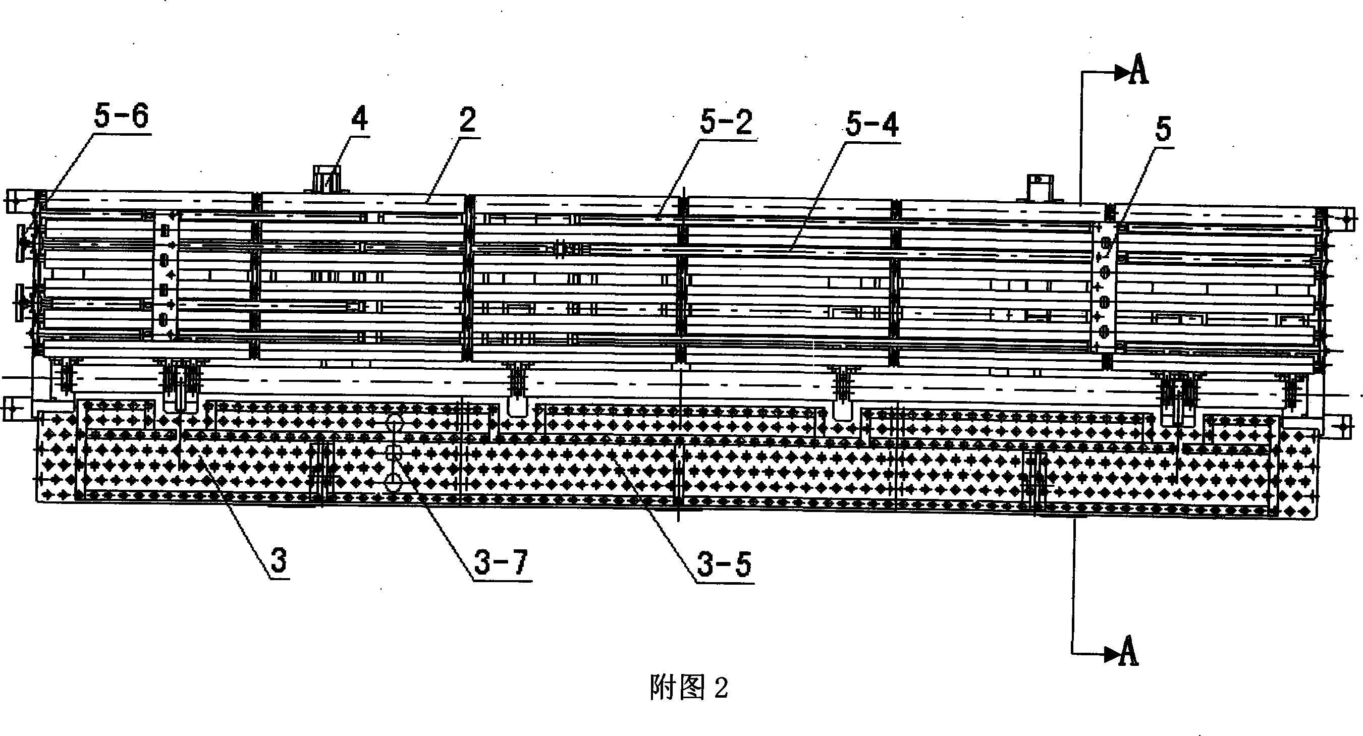 Automatic receiving centralizing device for giant engineering tyre wire cord fabric