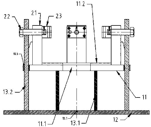 Rotor vertical fixing device and rotor vertical fixing method