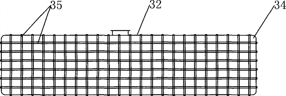 Compound groove tank for tanker