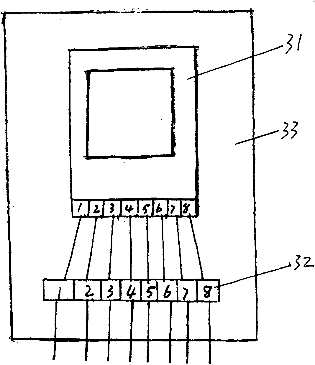 Low-voltage electric energy metering device capable of being assembled and disassembled in electrified state