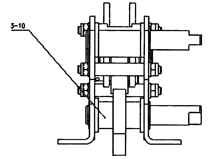 On-pole permanent magnet vacuum breaker with manual switching-on and switching-off device