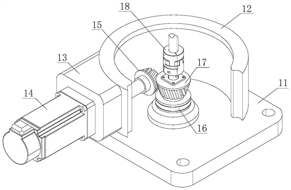 An automatic rotating disk for spraying the fixed base of communication equipment and its implementation method