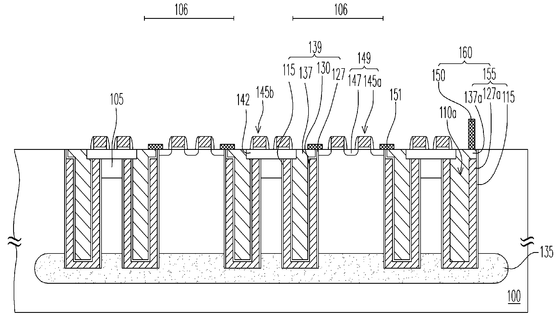 Pick-up structure for DRAM capacitors