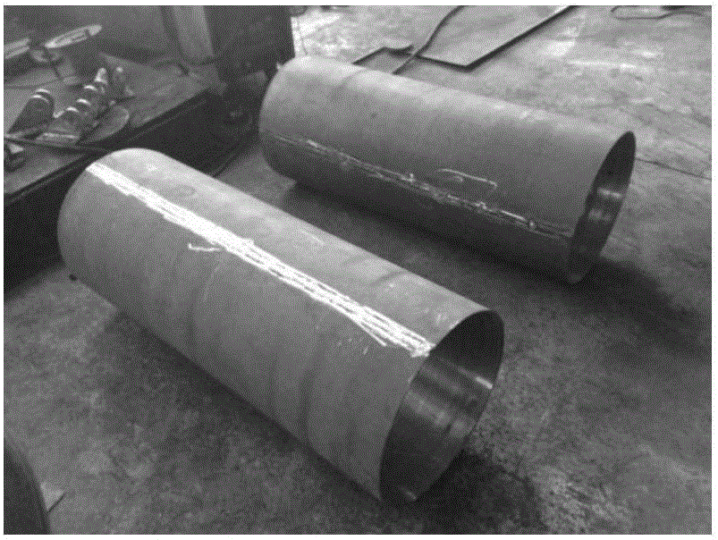 Welding forming method of highly corrosion-resistant stainless steel composite tube