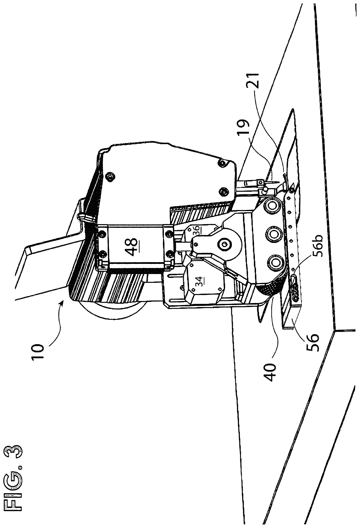 Attachment for sealing seams