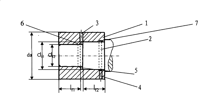 Hydraulic-disassembly cylindrical interference connection structure and assembly/disassembly method