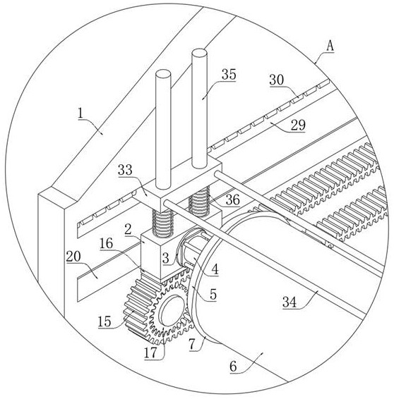 Winding device for outer protective film of battery cell