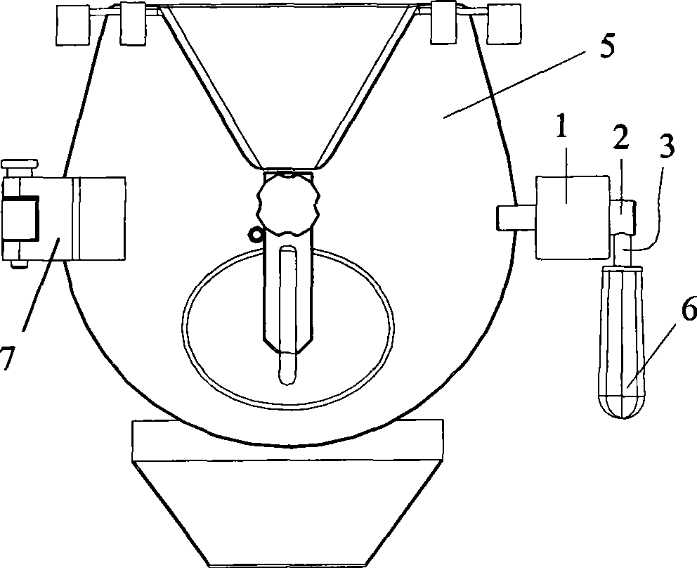 Locking structure of discharging door of a hard ice cream machine and the application thereof