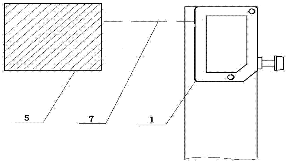 Non-contact straightening point confirming method for straightness of rectangular-section long-rail work piece