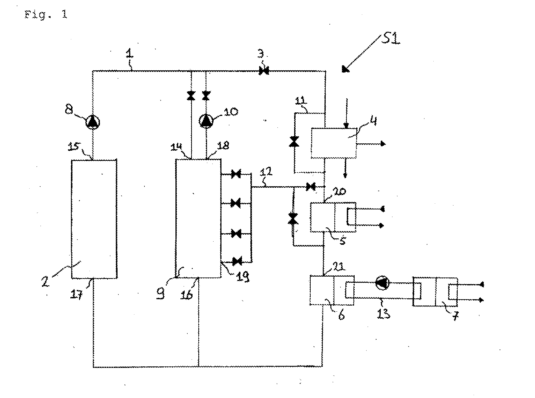 Method and system for utilizing heat in a plant or animal growing device, and greenhouse