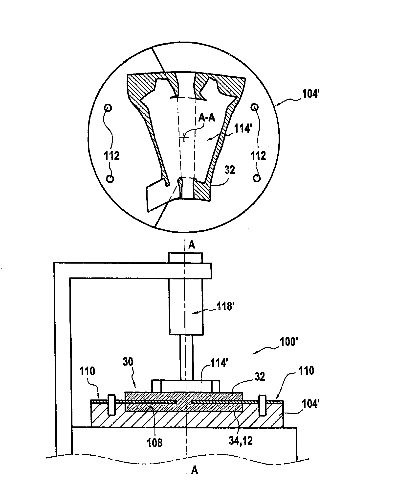 Cutting table for cutting a fiber preform obtained by three-dimensional weaving, and a cutting method using such a table