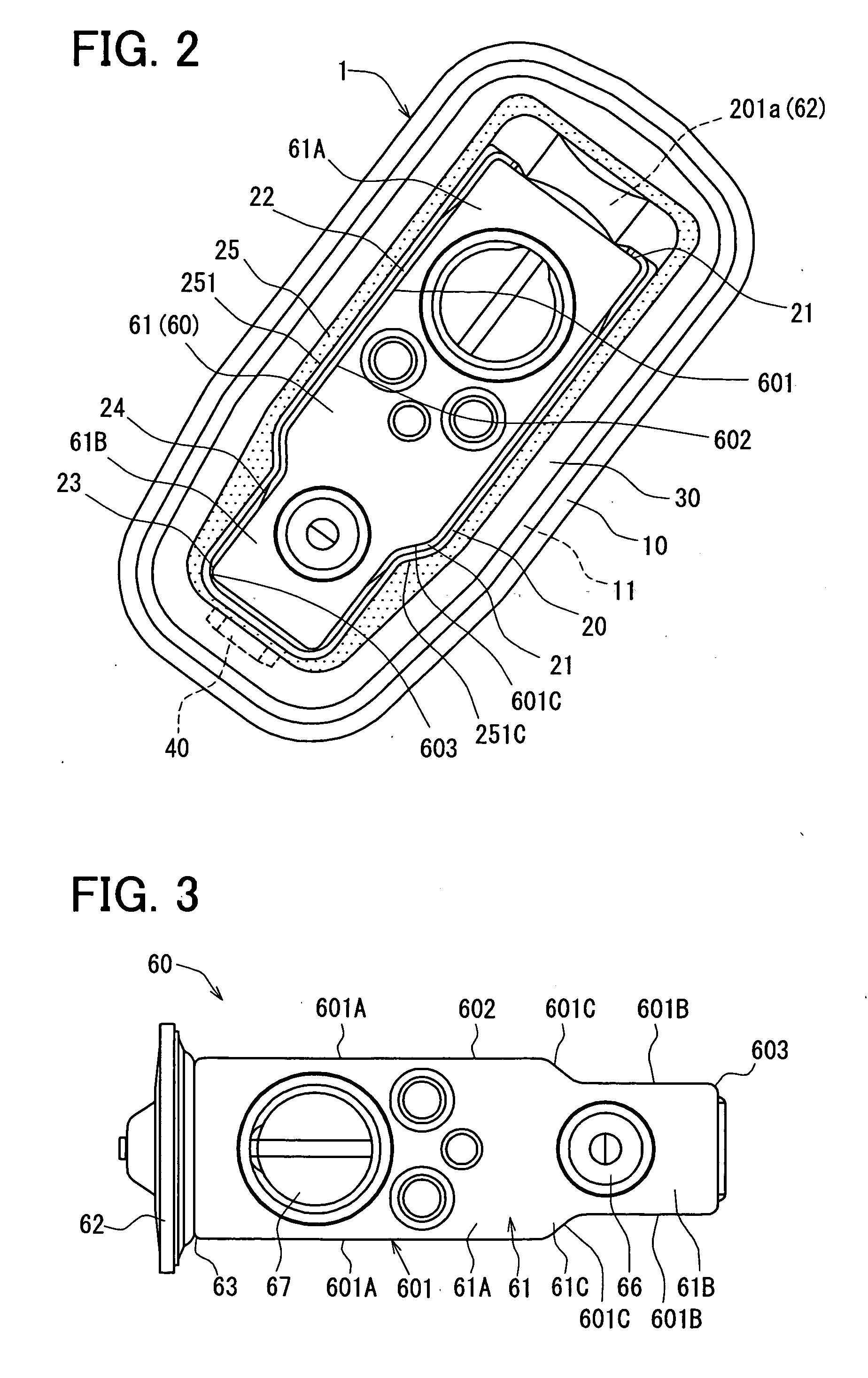Seal device and sealing structure