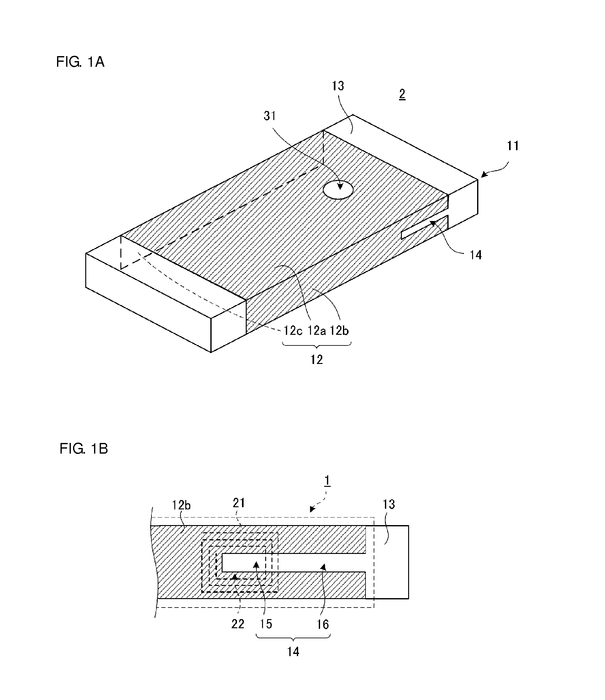 Antenna device and electronic apparatus including antenna device