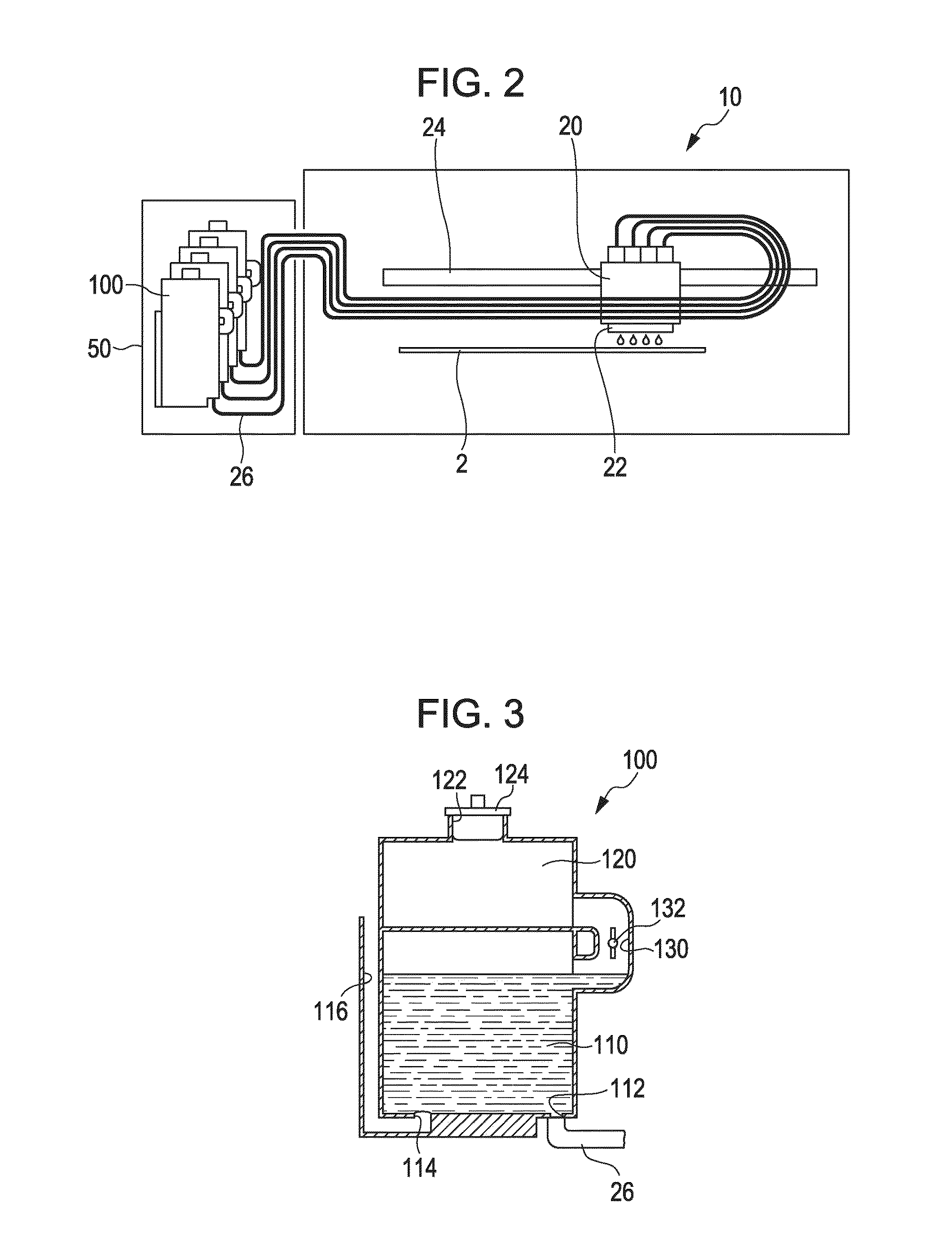 Liquid holding container and liquid consuming apparatus