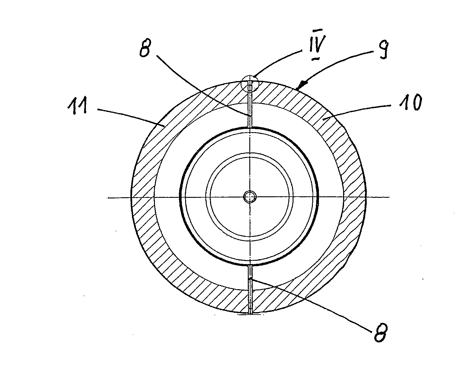 Method for inserting predetermined breaking points in a ring-shaped holding- and sealing band of a sabot cage projectile and a work tool for carrying out the method
