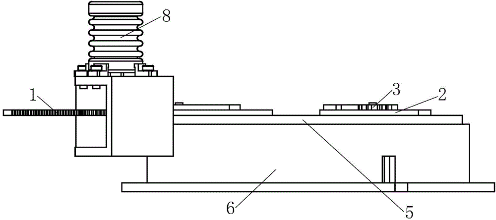 Furnace door opening-closing device for flat-opening type quenching furnace